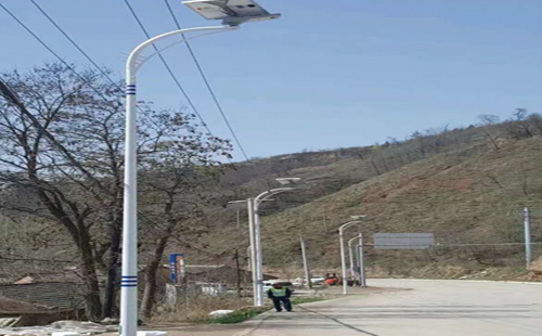 平凉灵台县太阳能路灯安装