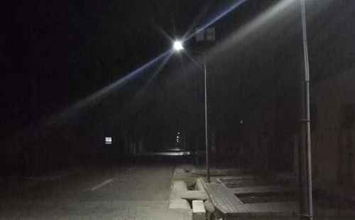 宁夏中卫太阳能路灯